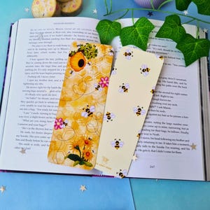 Bee Bookmark - Book Lover, Reader, Book Worm, Bookmark Addict, Bookish, Book Cart, Buzzy Bees, Honeycomb, Honey Bee, Handmade Bookmark