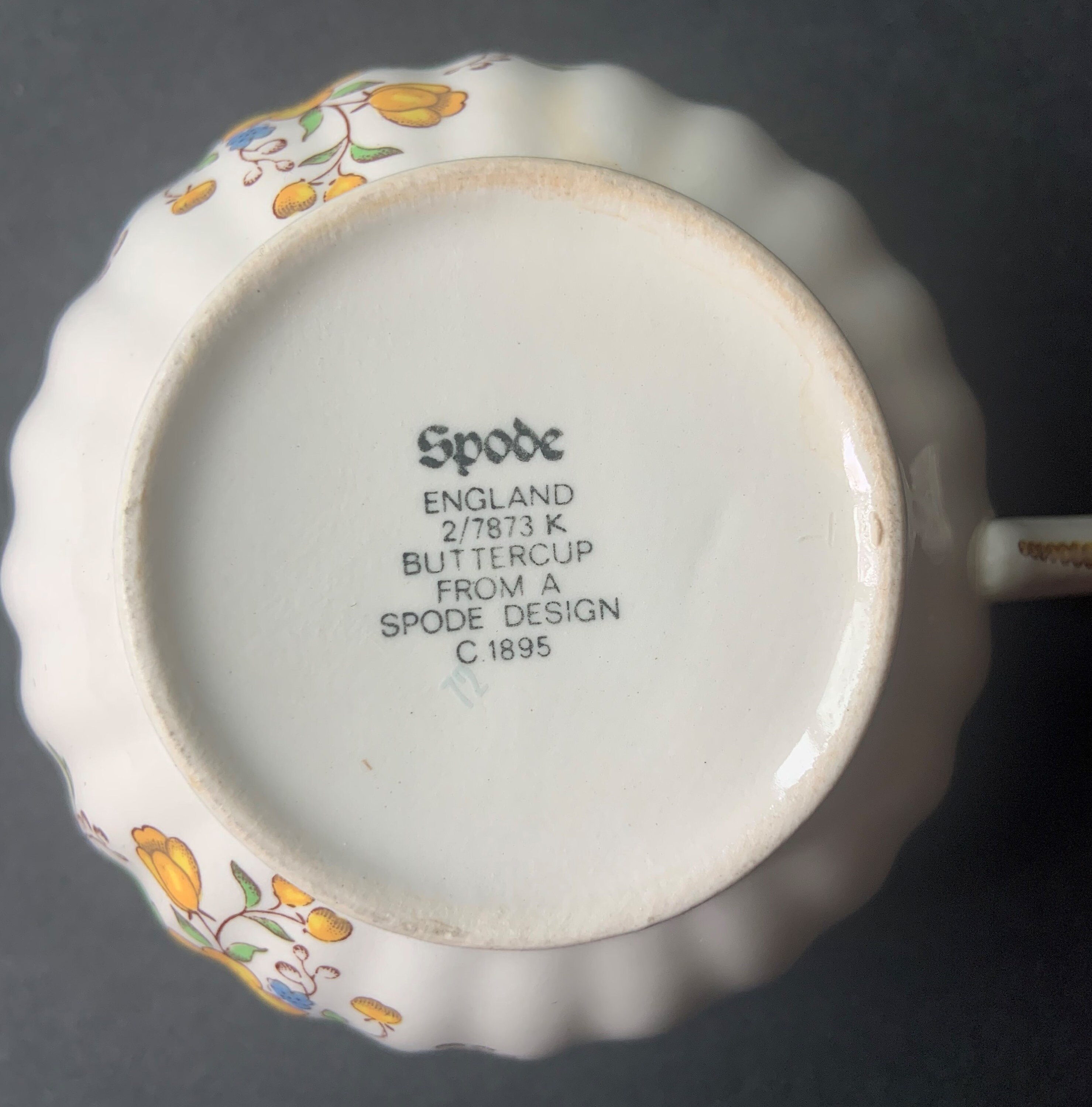 Vintage Spode buttercup China Teacup Made in England. Great Condition