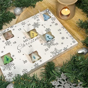 Christmas Advent Calendar Wax Melts Box - Winter Fragrances and Home Decor - Seasonal Scents