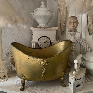 Vintage jardiniere