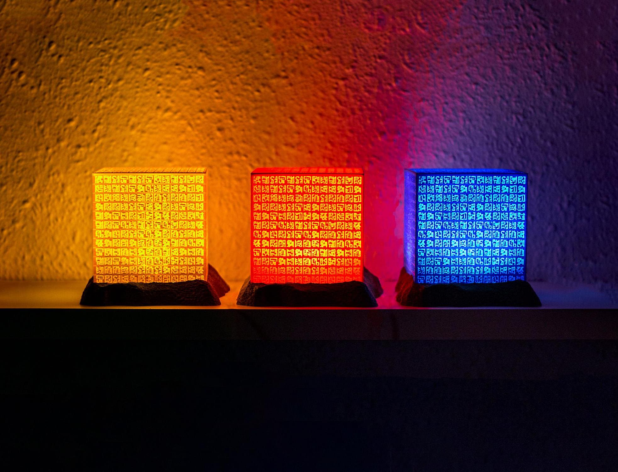 Poneglyph Anime Lamp – USB Night Light Decor | Otaku Gift for Fans
