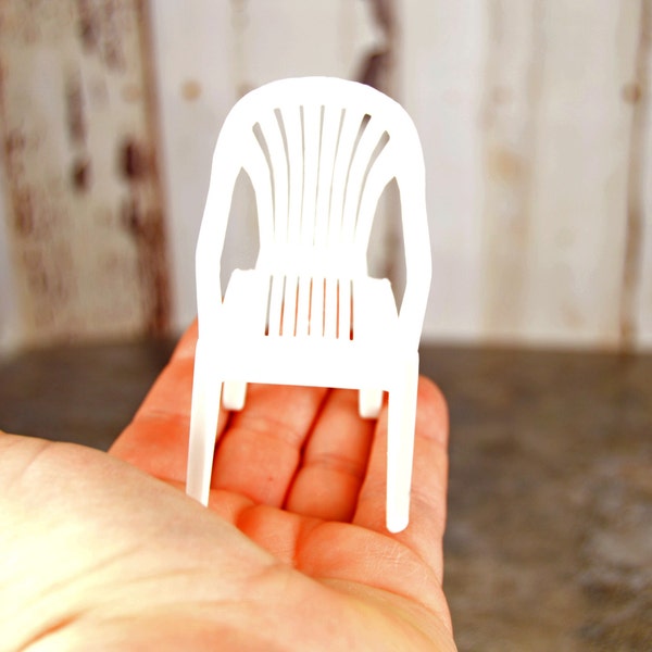 Meubles d'extérieur pour maison de poupée à l'échelle 12, chaise de jardin miniature pour maison de poupée, réplique de mini chaise de jardin, décorations d'été pour manteau de cheminée