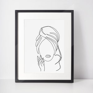 Woman One line Art, Abstract Line Woman Wall Print, Bathroom Wall  art Print, One Line Drawing, single line drawing, continuous line art.