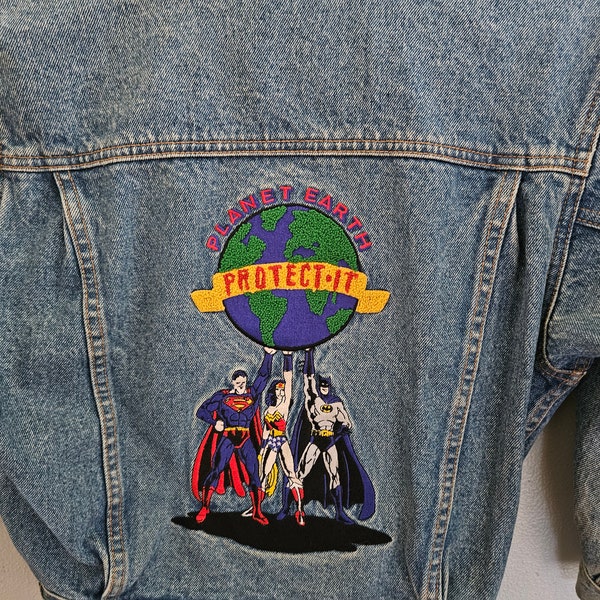 Vintage DC Comics Jean Jacket * Batman, Wonder Woman & Superman Denim Coat * Youth Small