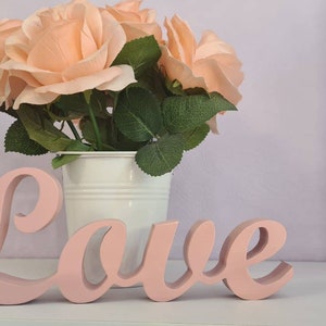 Amor de madera, signo de regalo de boda, signo personalizado de madera de amor, amor de signo de pared, signo de decoración del hogar, signo de amor, signo de estante rústico