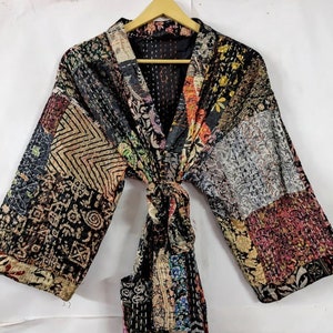 Night Wear Robes, Silk Sari kantha Kimono, Robe lover Woman Jacket, Patchwork Pattern Bridal Robe, Dressing Gown, Kimono Robe Gift For Her