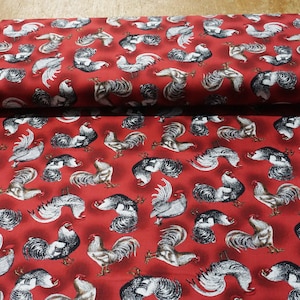 Timeless Treasures Farm con galli su sfondo rosso 100% cotone