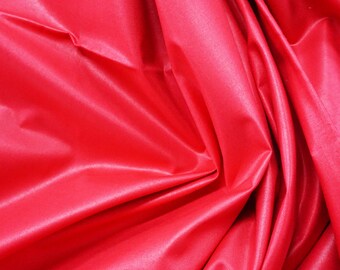 Vlisco  Guaranteed real Dutch  &#39;Uni Colour in Red&#39;