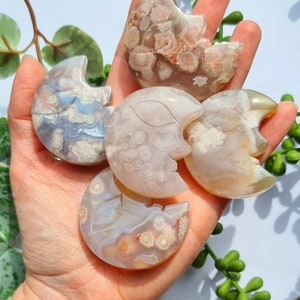 Flower Agate Mini moon Crystal Carving, Healing cherry blossom moon face, Sakura Agate Mini Carvings moon, calming and positivity  stones