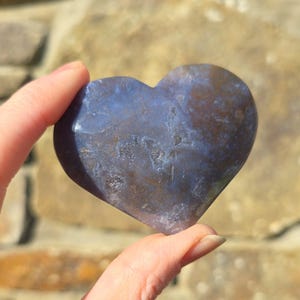 Moss Agate Heart carving palm stone,Puffy Heart crystal healing stone, Green Druzy altar Palm stone, Abundance Growth and Protection Stones