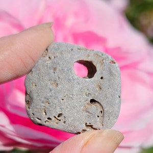 Hag Stone, Small Witches Holey Stone, Natural Welsh Fairy Stone, Protection Hag Stone, Lucky Talisman, Beach Stones