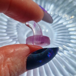 Mini Fluorite Witch Hat Carving, Crystal Witch Carvings, Mini Crystal Animals, Halloween Spooky Crystal, Yellow Fluorite
