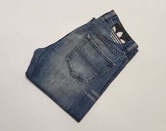 Diesel Industry 'VIKER-AD' Adidas jeans azul claro talla 31x33 - Jeans regular fit de cintura media con bragueta de botones, 5 bolsillos y detalles