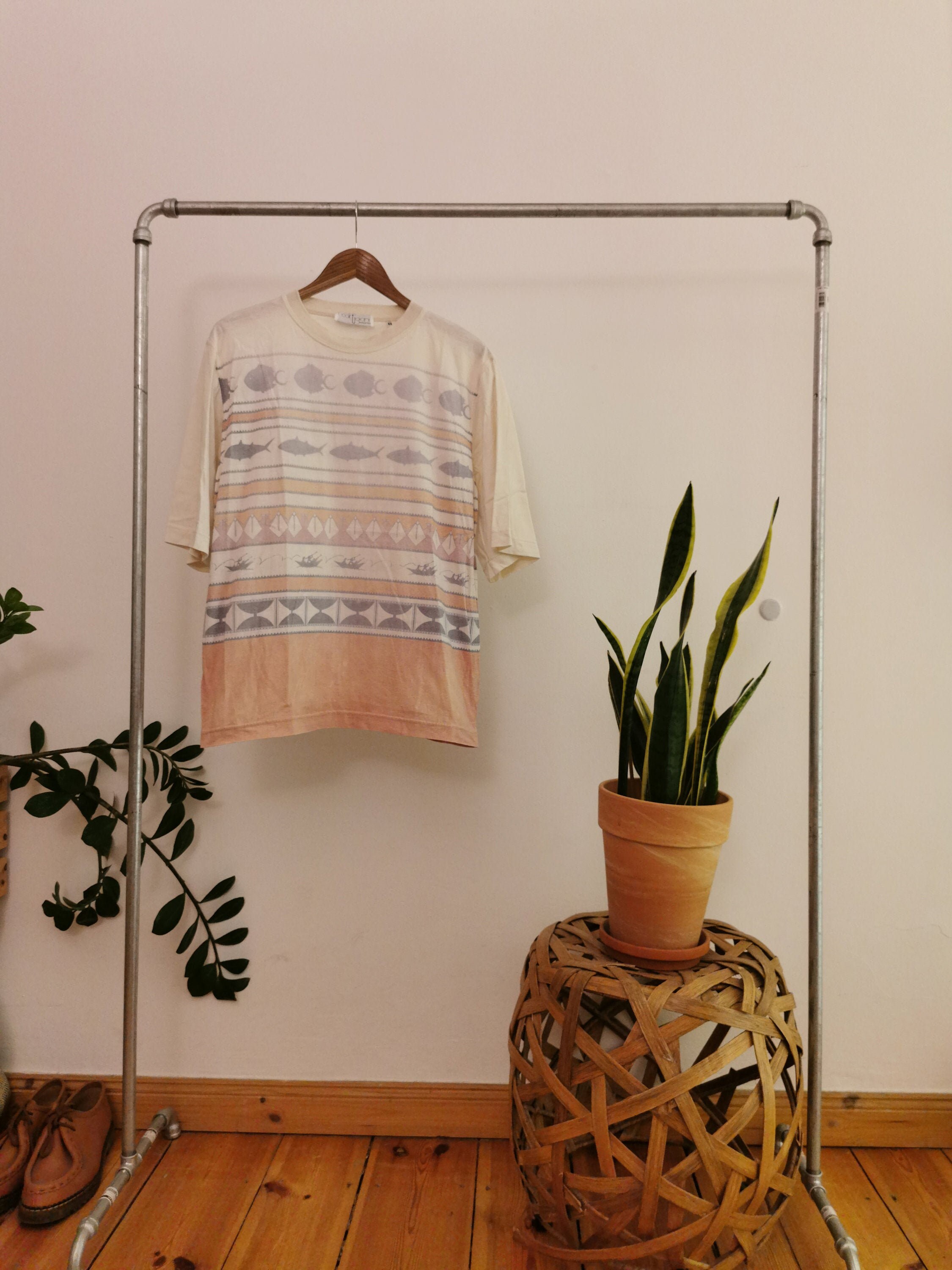 Cortigiani Italy Casual Wear T-shirt Size L 44 Marine Motifs T