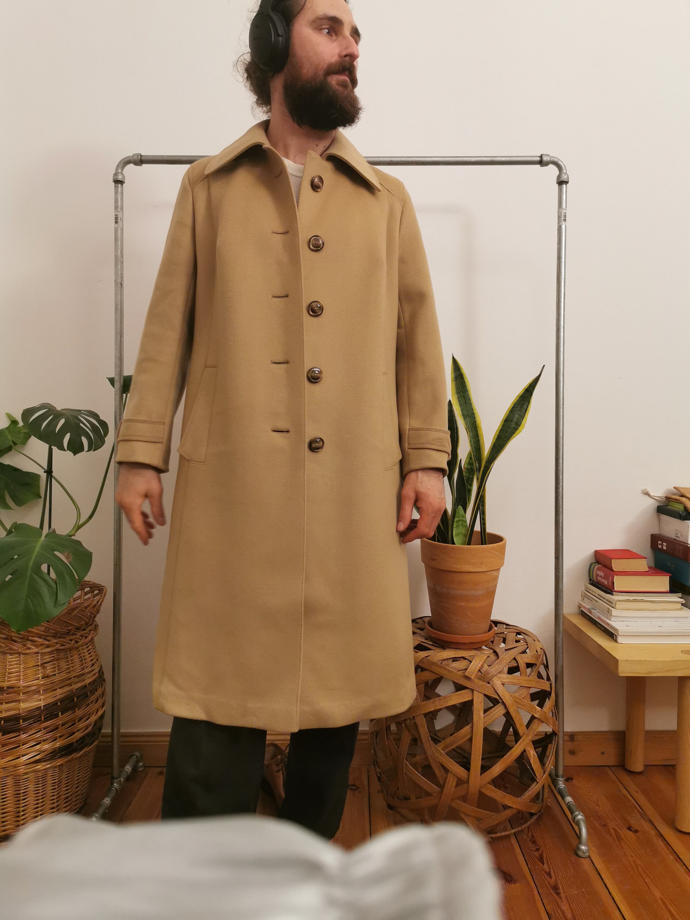 tu camel coat