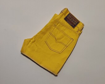 Diesel Industry yellow 'Chevenne' jeans size 28, made in Italy - Regular fit high-waist jeans