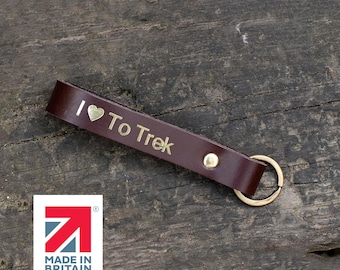Personalized English Leather Key Holder: Brass Keychain for Adventurers