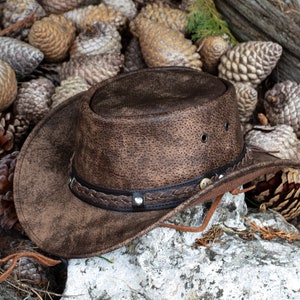 Chapeau en cuir pliable wombat The Wilds cuir pleine fleur, homme femme, chapeaux de cow-boy unixex personnalisés trekking chapeau de brousse australienne image 2