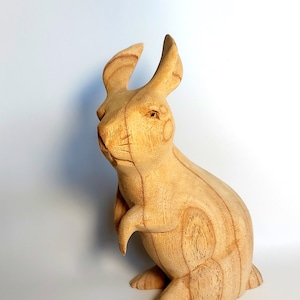 Wooden Rabbit Sculpture, Wood Carving Statue, Animal Figure, Animal Lover, Home Decor, Birthday Gift, 16 CM