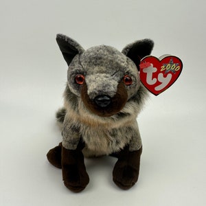 Ty Beanie Baby “Howl” the Wolf! (7 inch)