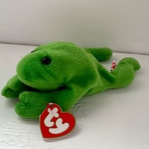 Ty Beanie Baby “Legs” the Frog - *3rd Generation Hang Tag, 2nd Generation Tush Tag* - EXTREMELY RARE! (9 inch)