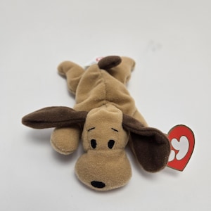 Ty McDonald’s Teenie Beanie “Bones” the Dog! (3 inch)