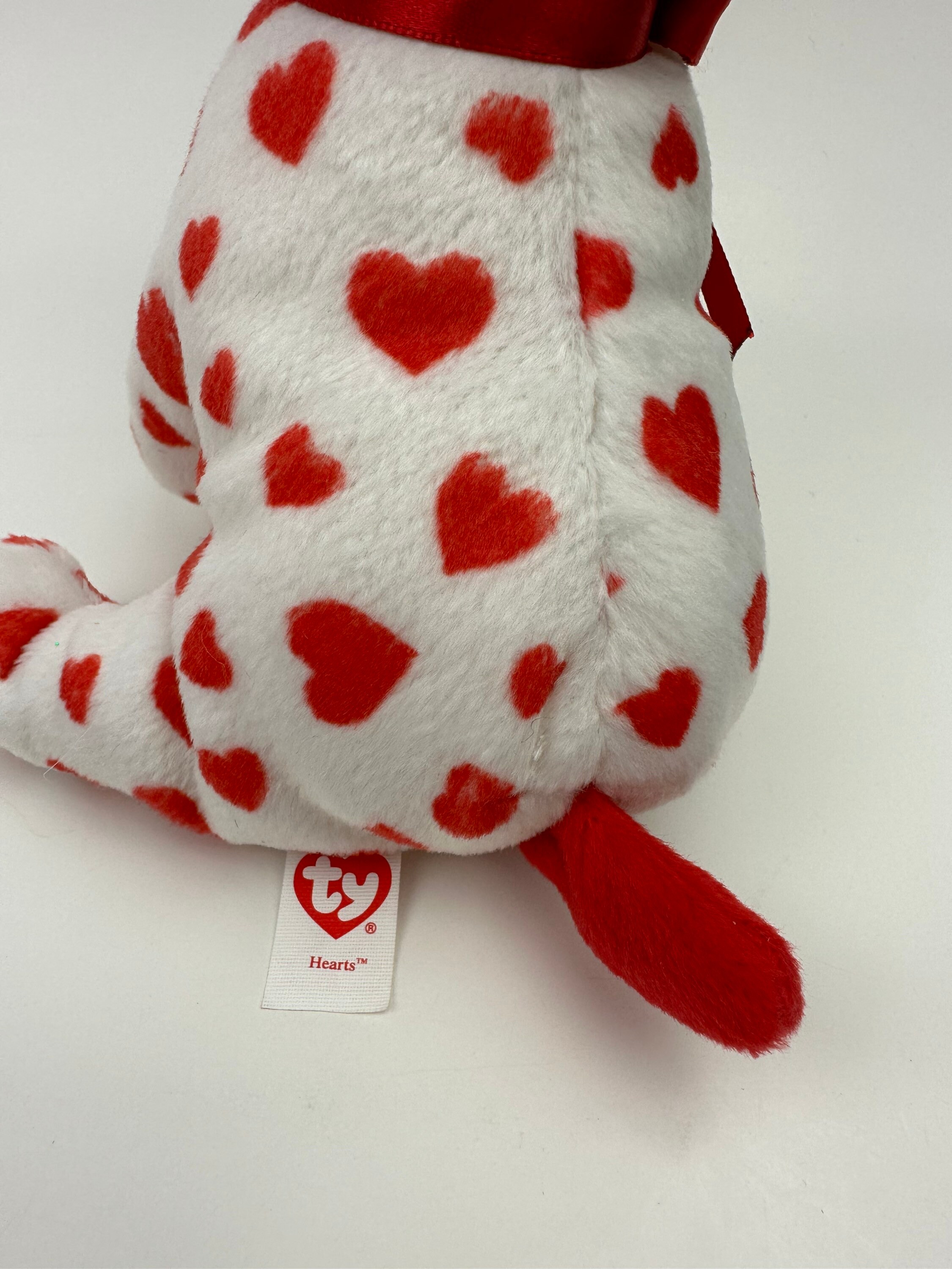 White beanie baby with red on sale heart