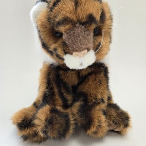 Ty Classics Collection “Bengal” the Tiger - No Hang Tag (10 inch)