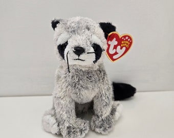 Ty Beanie Baby “Bandito” the Racoon! (6.5 inch)