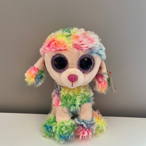 Ty Beanie Boo “Rainbow”, o Poodle Arco-Íris (15 cm)