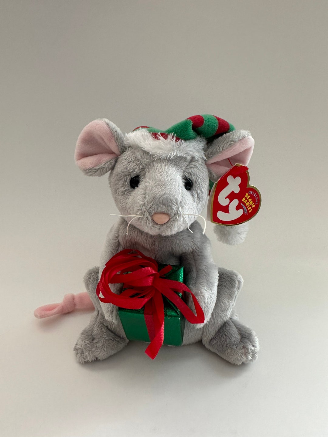 Ty Beanie Baby “tiny Tim” the Holiday Mouse Holding Present