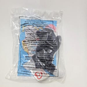 Teenie Mütze “Nanook” der Husky von Geschmack in der Original Versiegelten Plastik Verpackung! (3 zoll)