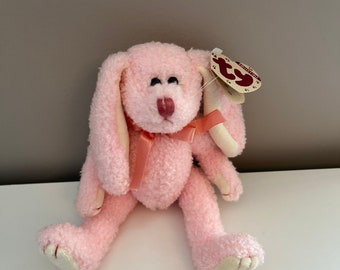 Strawbunny 2025 beanie baby