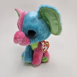 « Elfie » l'éléphant de Ty Beanie Boo - Exclusivité Justice (6 pouces)