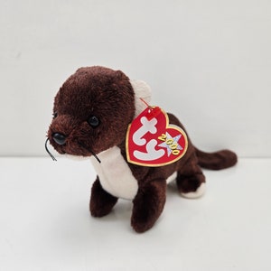 Ty Beanie Baby “Runner” the Ferret  (7.5 inch)