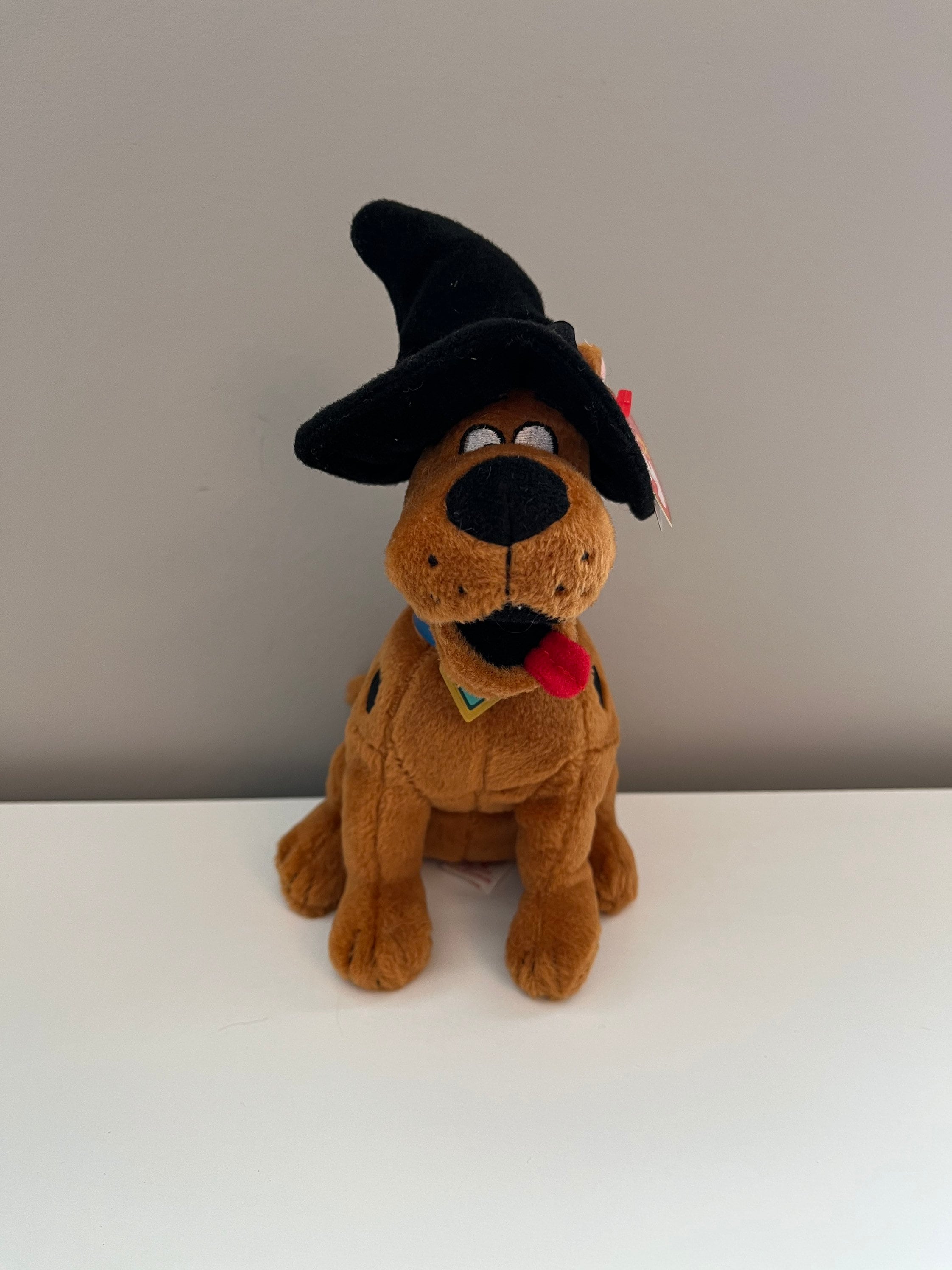 Ty Beanie Baby scooby Doo the Dog Halloween Witch Hat Version 7 Inch 