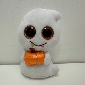 Ty Beanie Boo “Scream” the Halloween Ghost Holding a Pumpkin - No Hang Tag (6 inch)