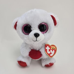 Ty Beanie Boo “Cuddly Bear” the Bear Holding Red Heart (6 inch)