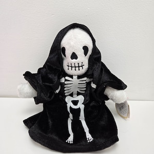 Ty Beanie Baby “Creepers” the Halloween Skeleton (9 inch)