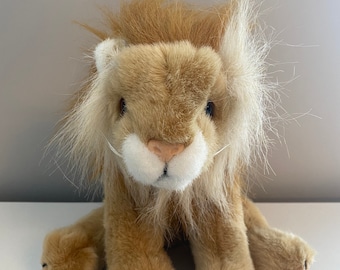 Colección Ty Classics “Sahara” el león (13 pulgadas)