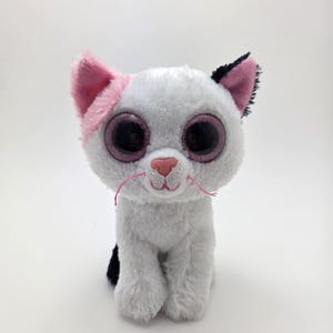 Ty Beanie Boo “Muffin” the Pink and White Cat - No Hang Tag, Sparkly Eyes *Rare* (6 inch)