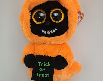 Ty Beanie Boo “Grinner” the Orange and Black Halloween Ghoul (Larger 9 inch)