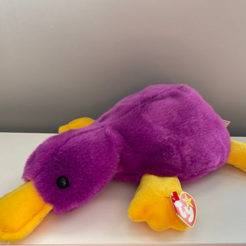 Ty Beanie Buddy “Patti” the Purple Platypus (14.5 inch)