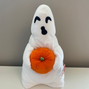Ty Beanie Buddy “Ghoul” the Halloween Ghost Holding a Pumpkin (10.5 inch)