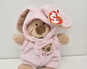 TY Baby Line „Love to Baby“, der Bär mit Hasenohren, rosa Pyjama – abnehmbar – *kleinere Version* (7 Zoll)