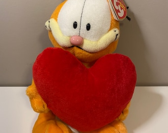 Ty Beanie Baby “Garfield” the Cat Holding a Big Red Heart! (9.5 inch)