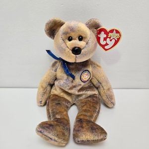 Ty Beanie Baby “Clubby 3” the Bear! One of the Ty Club Bears (8.5 inch)