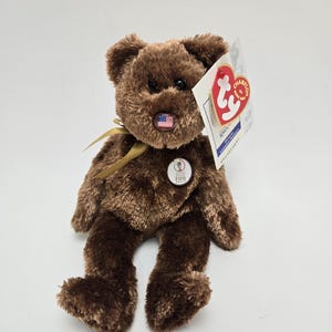 Ty Beanie Baby “Champion” the 2002 Fifa World Cup Bear (8 inch)
