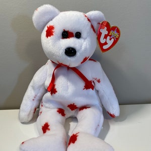 Ty Beanie Baby “Chinook” the Canadian Bear! Canada Exclusive! (8.5 inch)