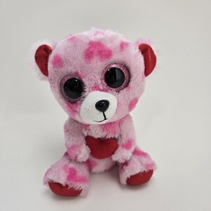 Ty Beanie Boo “Sweetikins” the Bear Holding Red Heart - No Hang Tag (6 inch)